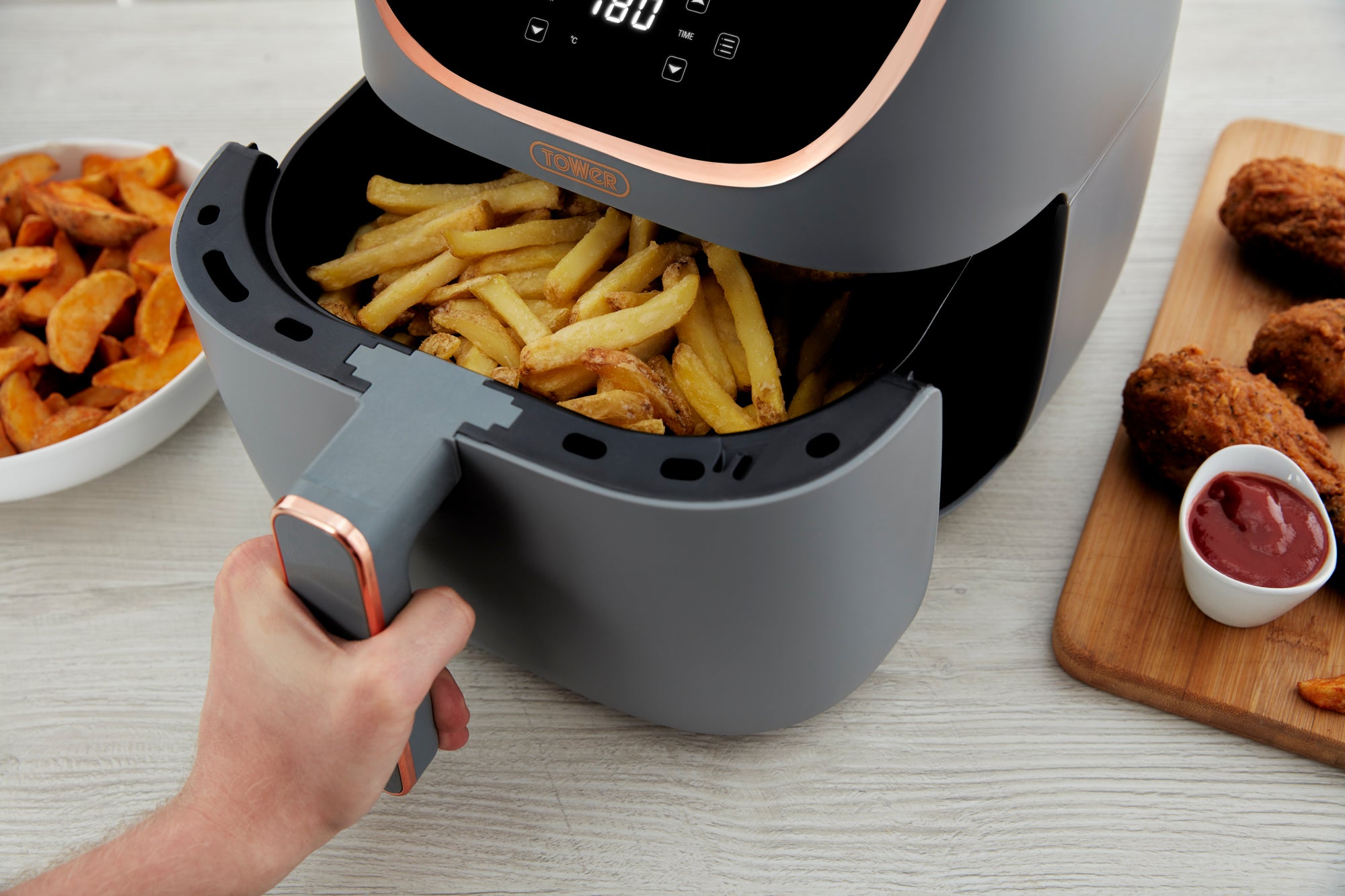 TOWER VORTX GREY AIR FRYER 6L PACKSHOT 2